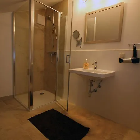 Vakantieboerderij Goelsenhof - Fam. Buechinger *