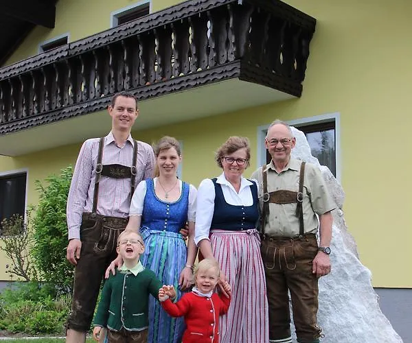 Agroturismo Gölsenhof - Fam. Büchinger *